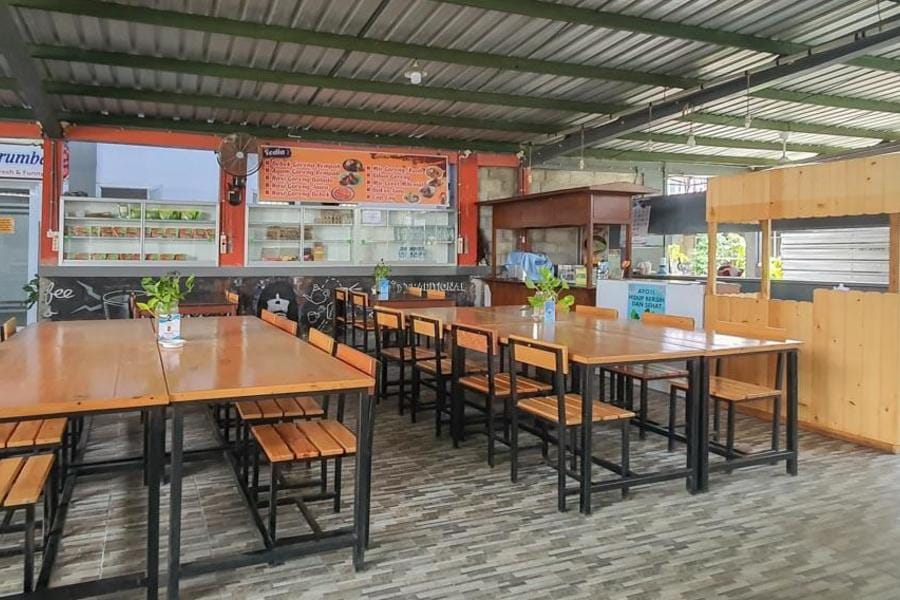 Angrumba Family Homestay Syariah near RSUD Caruban