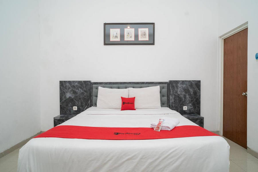 RedDoorz @ Sukomanunggal Surabaya