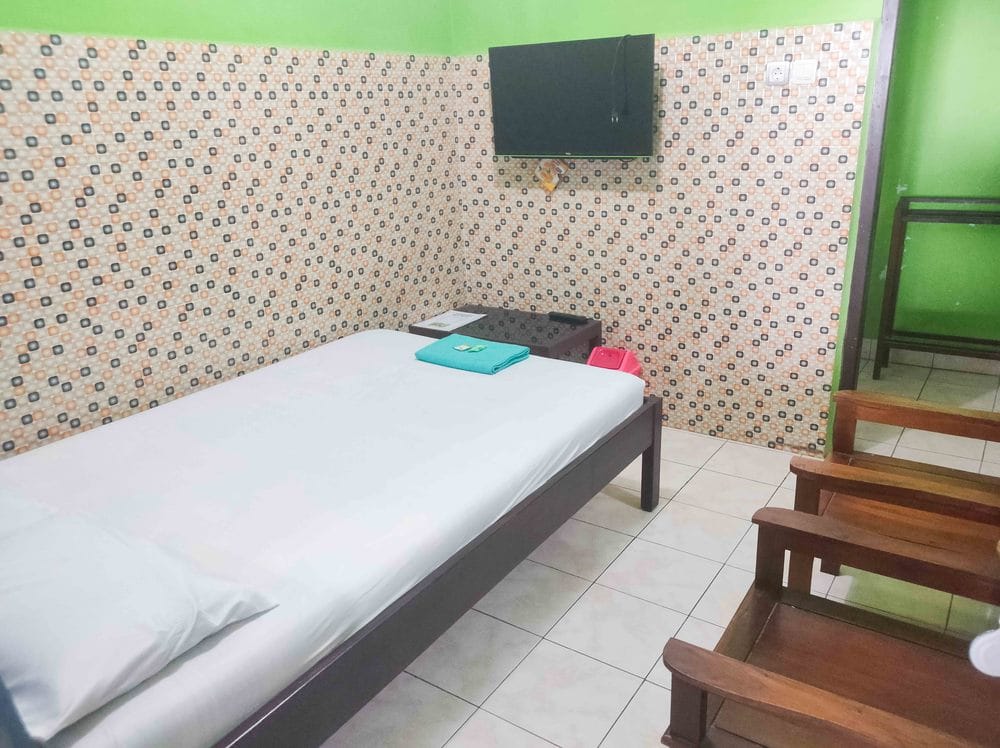 SALE Room