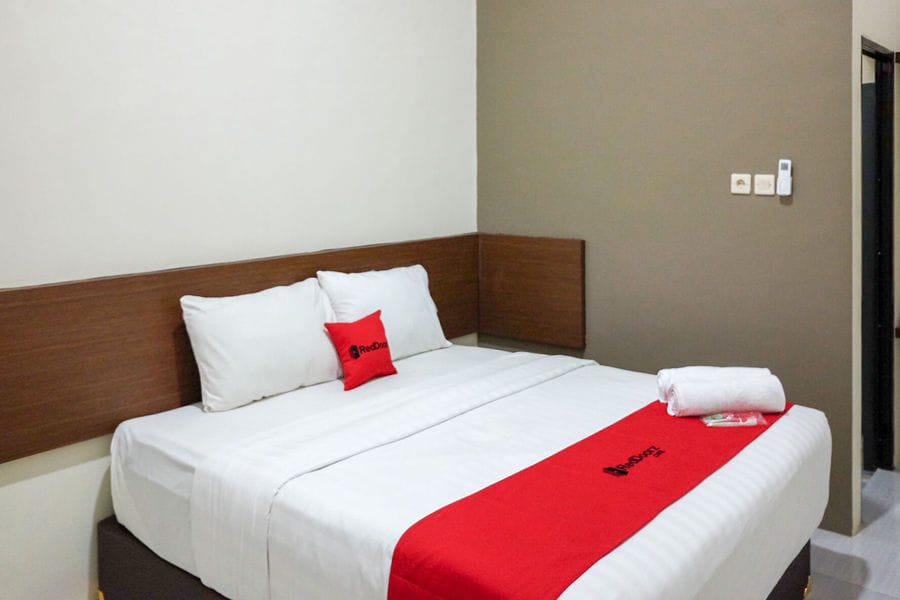 RedDoorz Syariah near Exit Tol Pemalang Comal 2