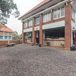 Urbanview Hotel Syariah Insani Cisarua Puncak