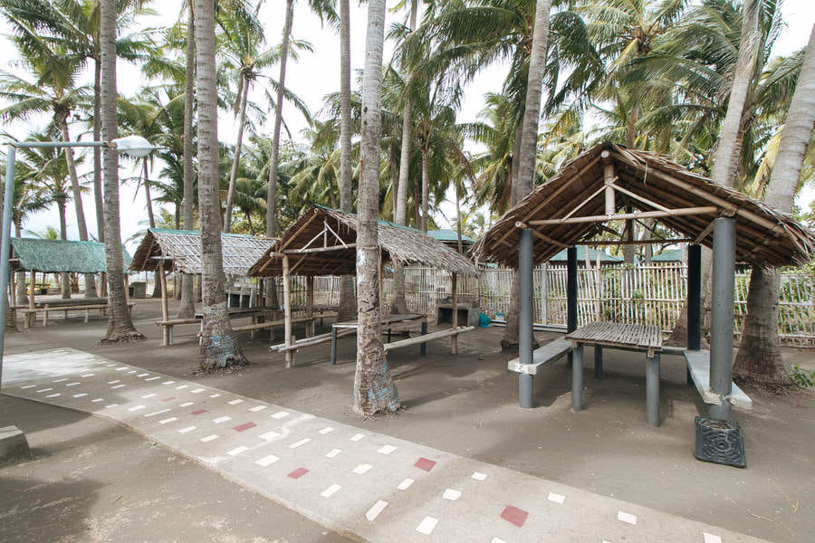 Reddoorz @ Royal Grande Beach Resort Batangas