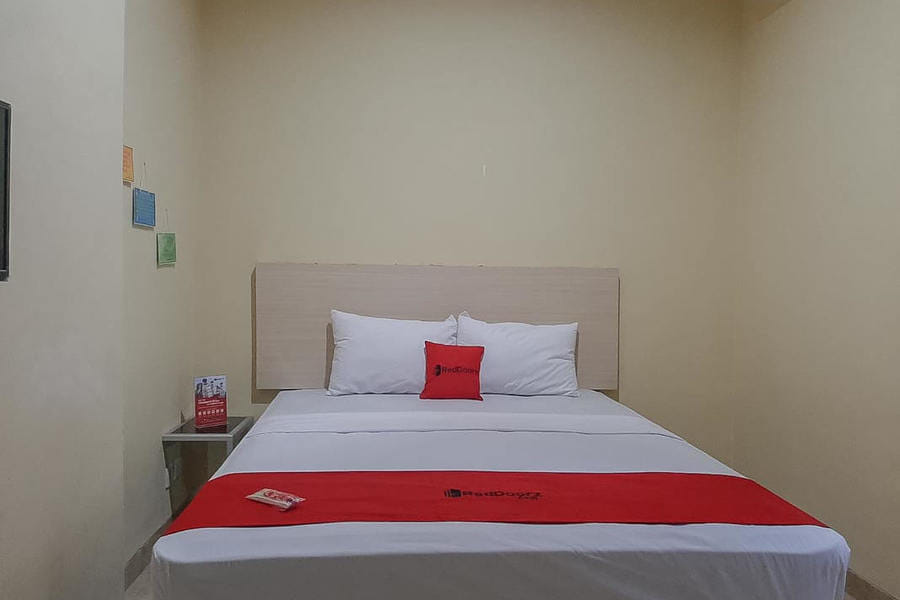 RedDoorz near Kantor Walikota Bontang