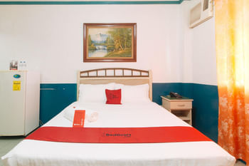 RedDoorz @ Orsu Hotel Angeles Pampanga