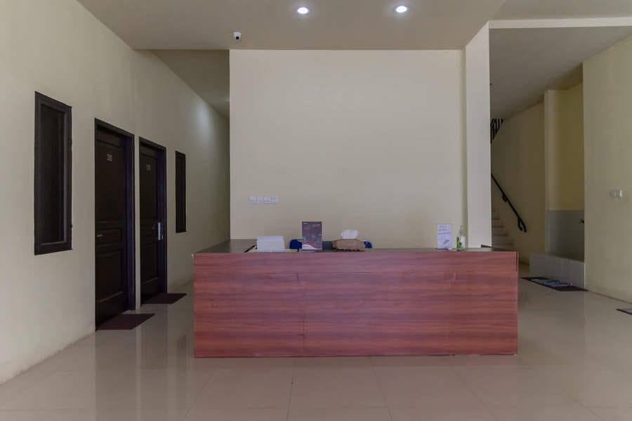 RedDoorz Syariah near Transmart Jambi 2.