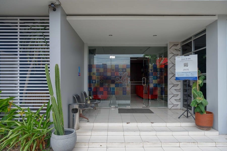 Sans Hotel Absari Yogyakarta