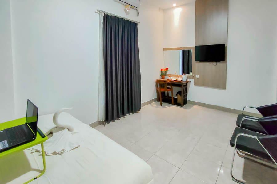 Urbanview Hotel Bagoes Sintang by RedDoorz