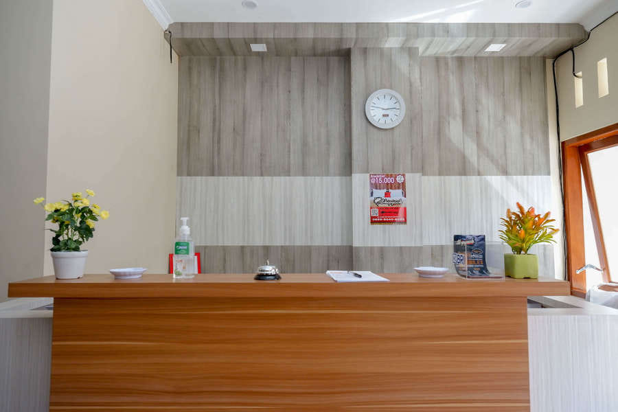 RedDoorz Plus @ Karangploso