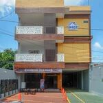 RedDoorz Plus near Patung Kuda Undip