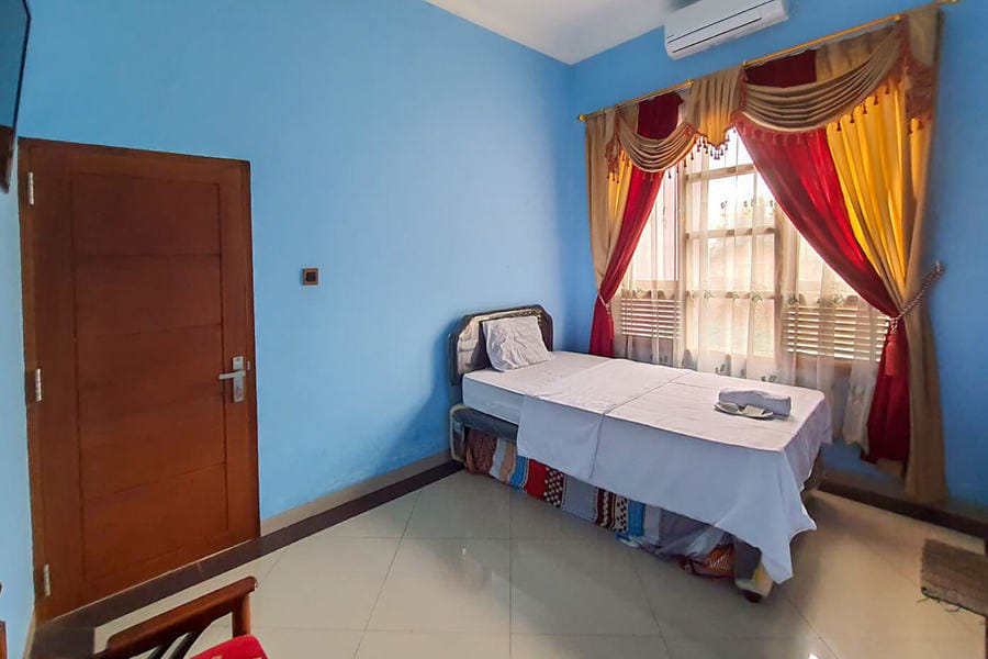 Pakde air cafe and homestay Grabag Magelang RedPartner