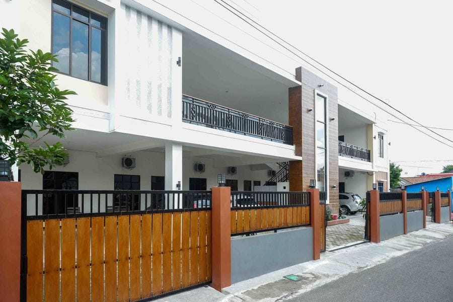 RedDoorz near Terminal Tirtonadi 2