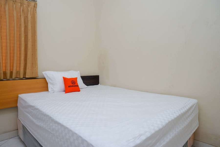 KoolKost Syariah @ Jalan Juanda Solo (Minimum Stay 6 Nights)