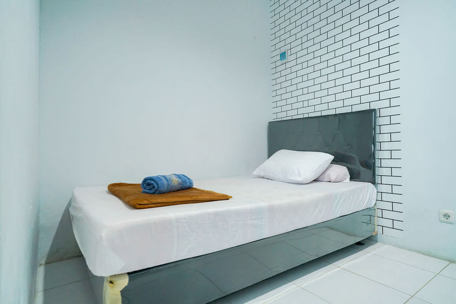 Pekayon Garden House Syariah RedPartner Near RS EMC Pekayon