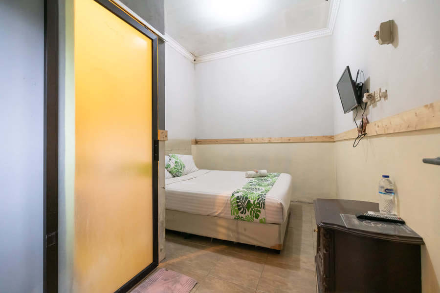 Safaraz Garden near Galaxy Bekasi Mitra RedDoorz