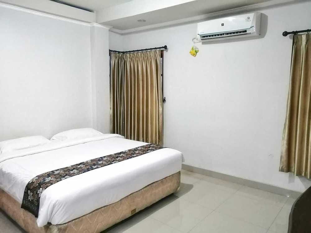 Deluxe Rooms