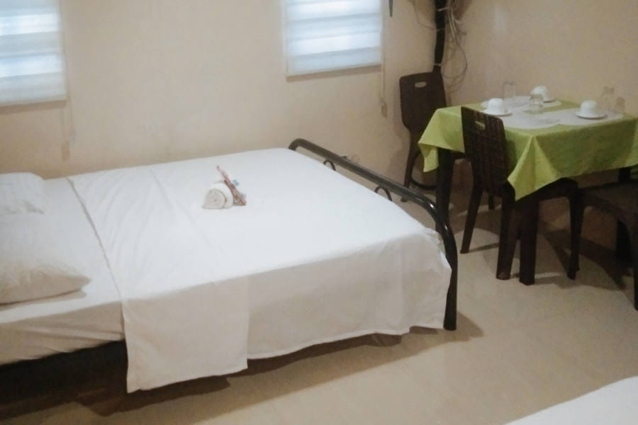 Skyleigh Apartelle by RedDoorz