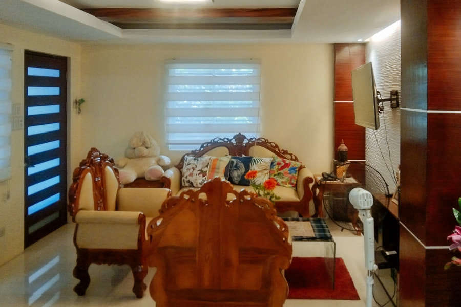 Skyleigh Apartelle by RedDoorz