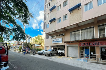 Flogel Amore Pension House