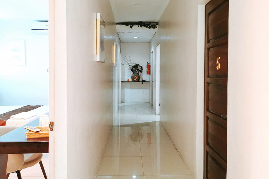 RedDoorz Segra Square Pension House