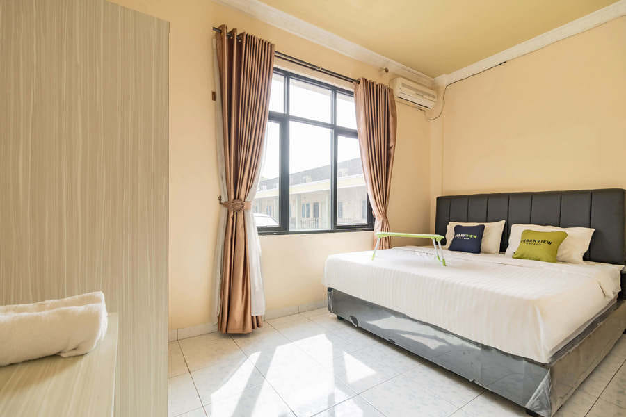 Urbanview Hotel Nugraha Palembang