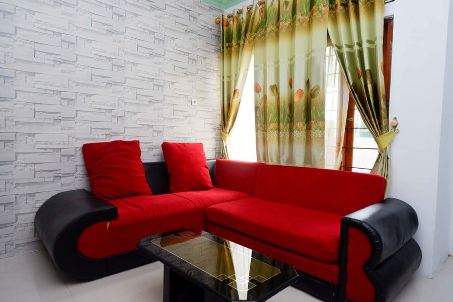 RedDoorz Syariah near RS Mitra Siaga