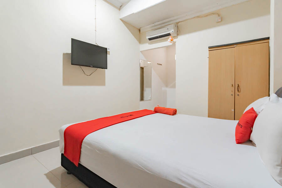 RedDoorz near Pasar Klandasan Balikpapan