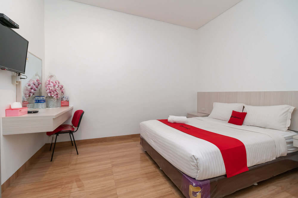 RedDoorz Room