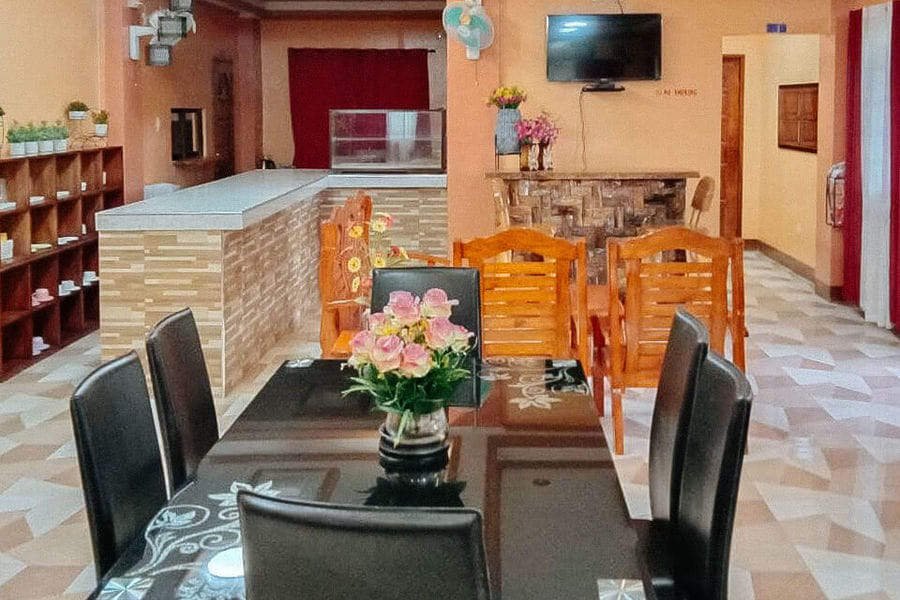 RedDoorz @ Solid Rock Guest House Dipaculao Aurora