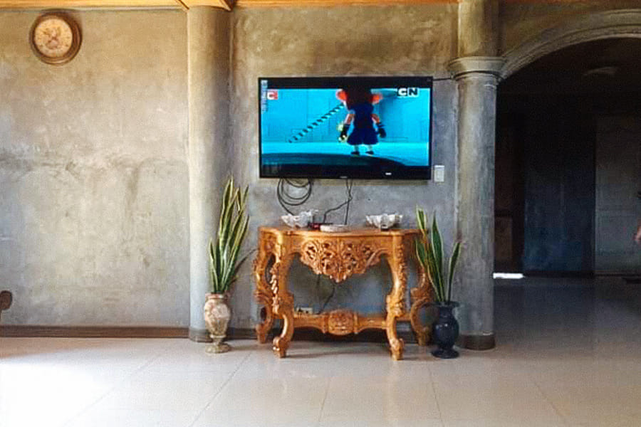 RedDoorz Hostel @ Madrias Pension House Isabela