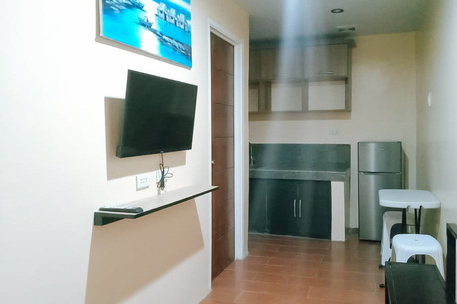 RedDoorz @ JJ and Kaye Apartment Pangasinan
