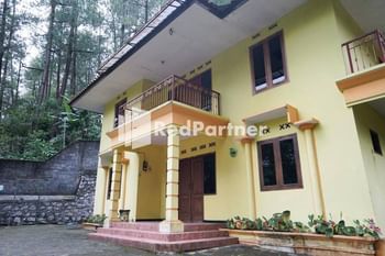 Villa Handayani Songgoriti RedPartner