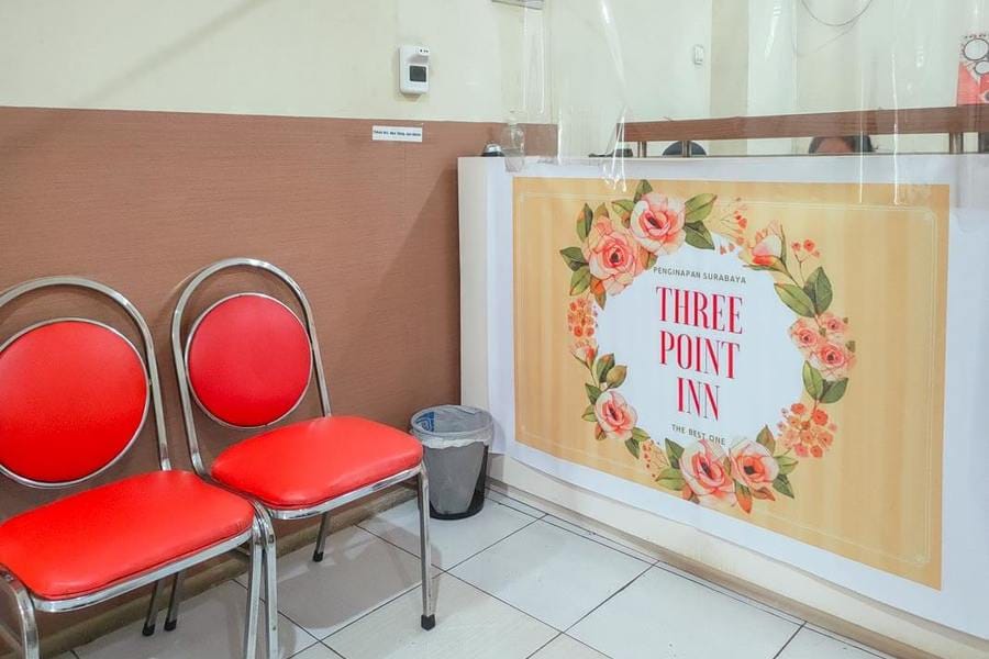 RedDoorz near BG Junction Surabaya