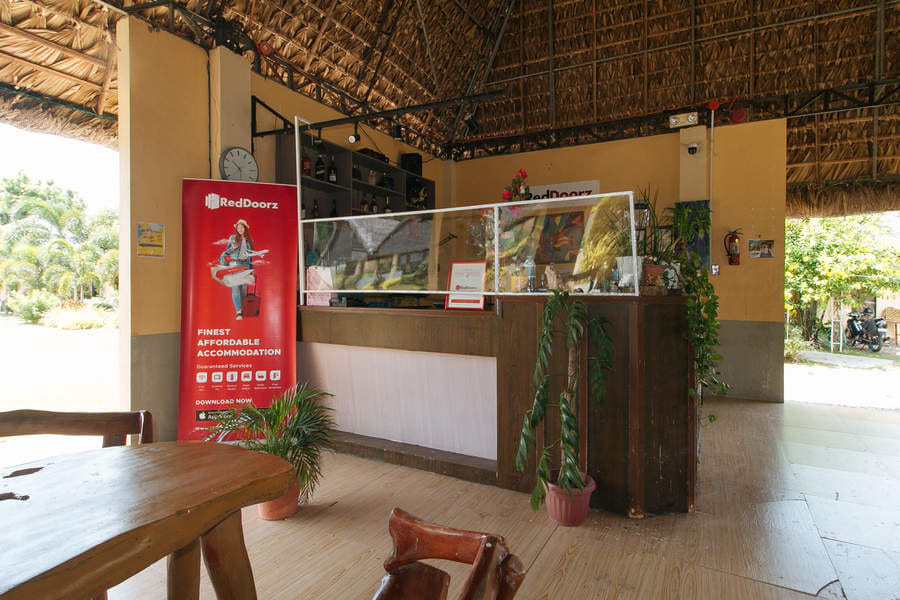 RedDoorz @ Afamosa Villas Resort Ilocos Sur
