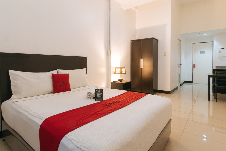 Book RedDoorz Plus Banawe Quezon City Only At RedDoorz book-reddoorz-plus-banawe-quezon-city-only-at-reddoorz