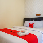 RedDoorz @ Hotel Sartika Yogyakarta