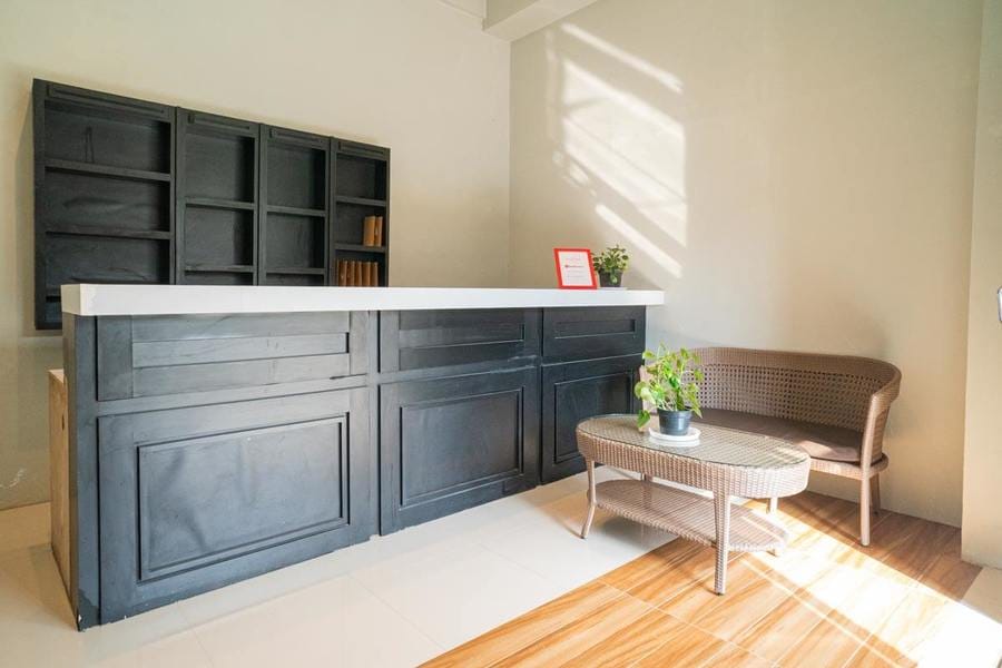 RedDoorz near Wisata Paribendo Lawang