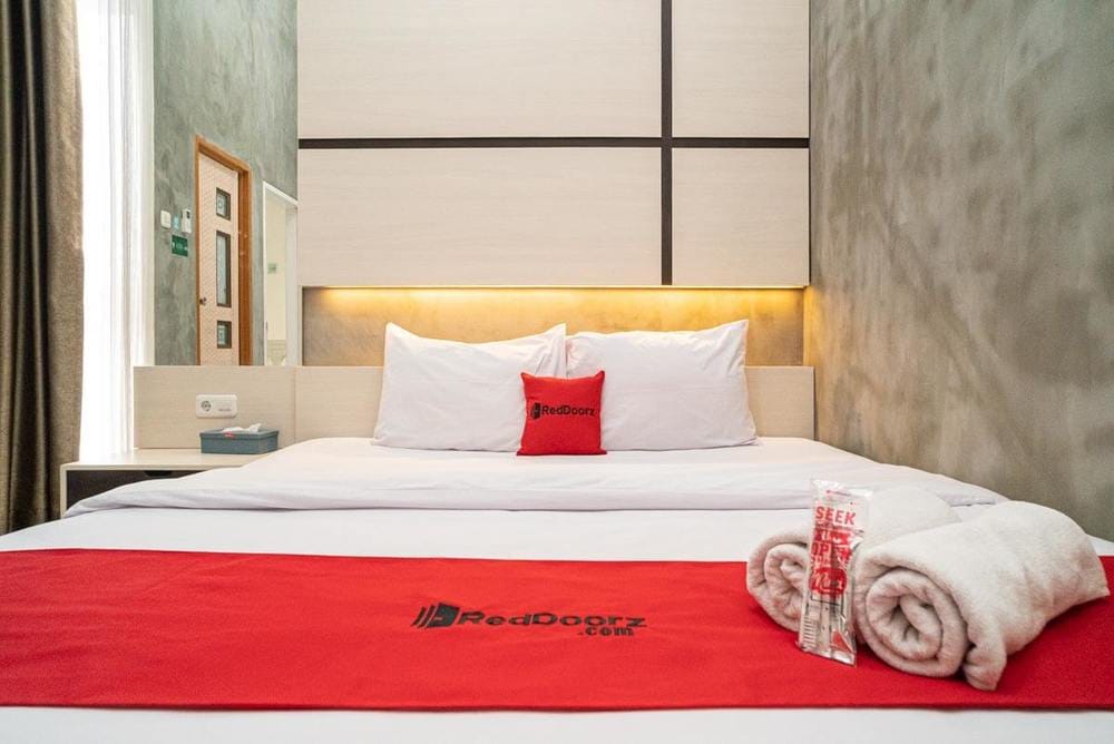 RedDoorz Premium
