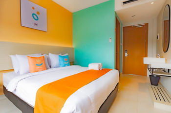 Sans Hotel Alexander Bandung