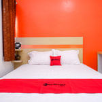RedDoorz Syariah near Alun Alun Kota Rembang