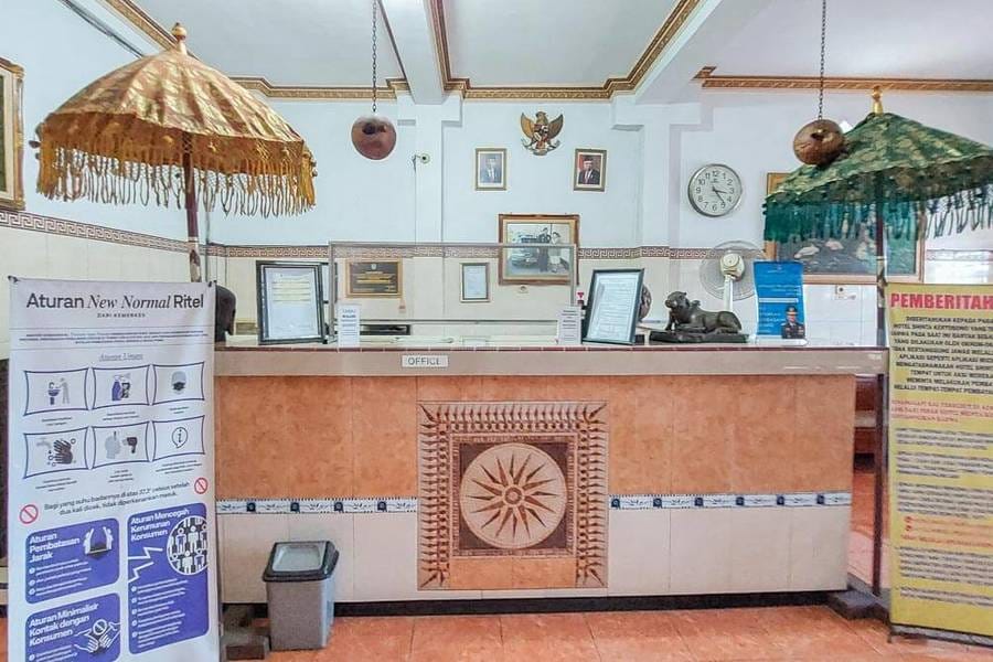 Hotel Shinta 2 near Alun Alun Kertosono