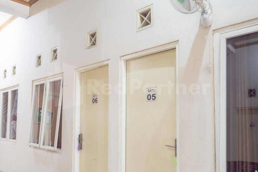 Homestay Babussalam Rungkut RedPartner