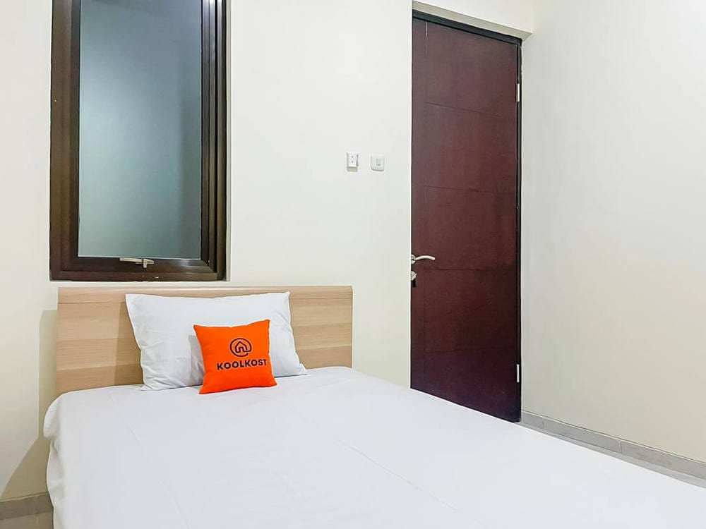 Single room with Sharing Bathroom