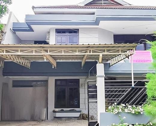 Calvebre House Syariah near Lenmarc Mall Surabaya RedPartner
