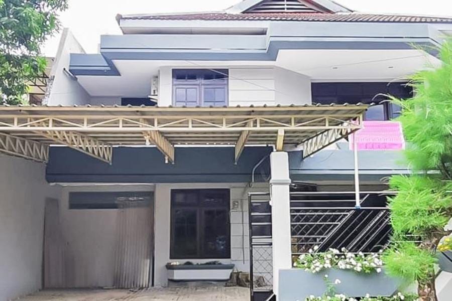 Calvebre House Syariah near Lenmarc Mall Surabaya RedPartner