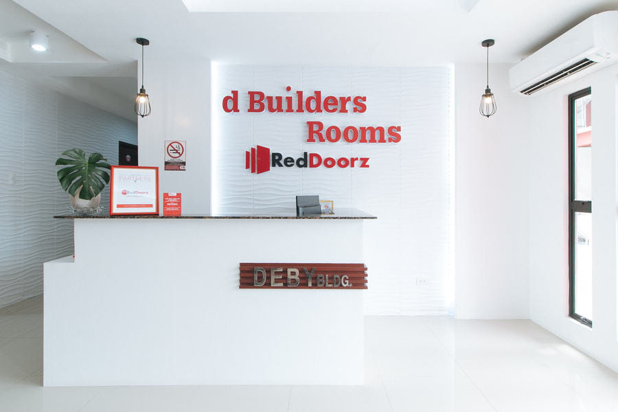 RedDoorz Plus @ DBuilders Poblacion BGC