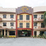 RedDoorz @ Golden Park Inn La Union