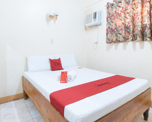 RedDoorz @ Golden Victory Hotel Mabalacat Pampanga