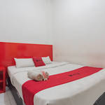 RedDoorz @ Galuh Mas