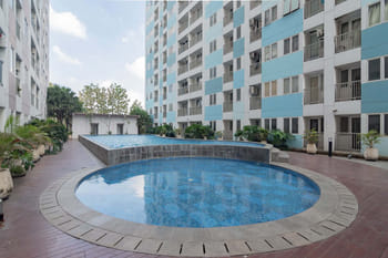 RedDoorz Apartment @ Grand Sentraland Karawang