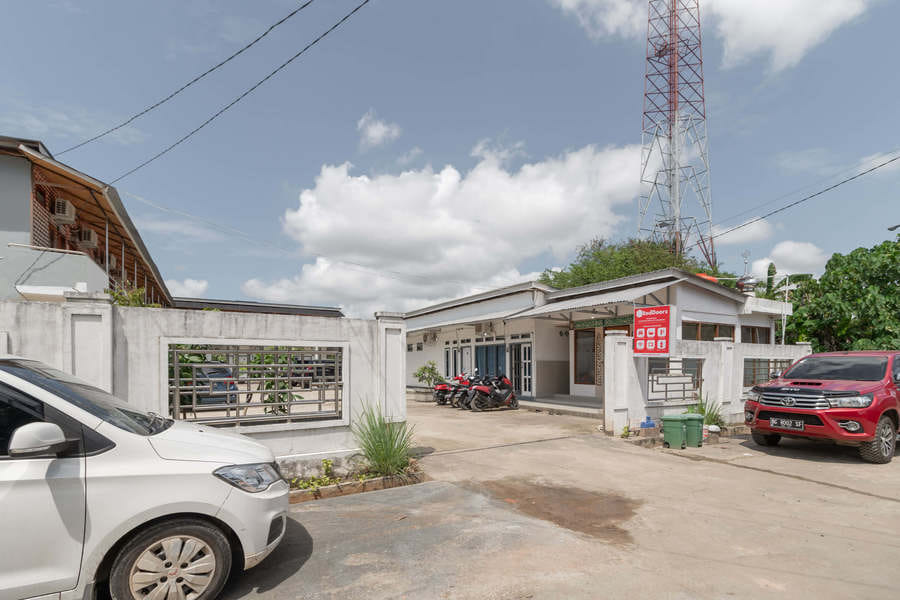 RedDoorz Syariah near Jakabaring Sport City Palembang